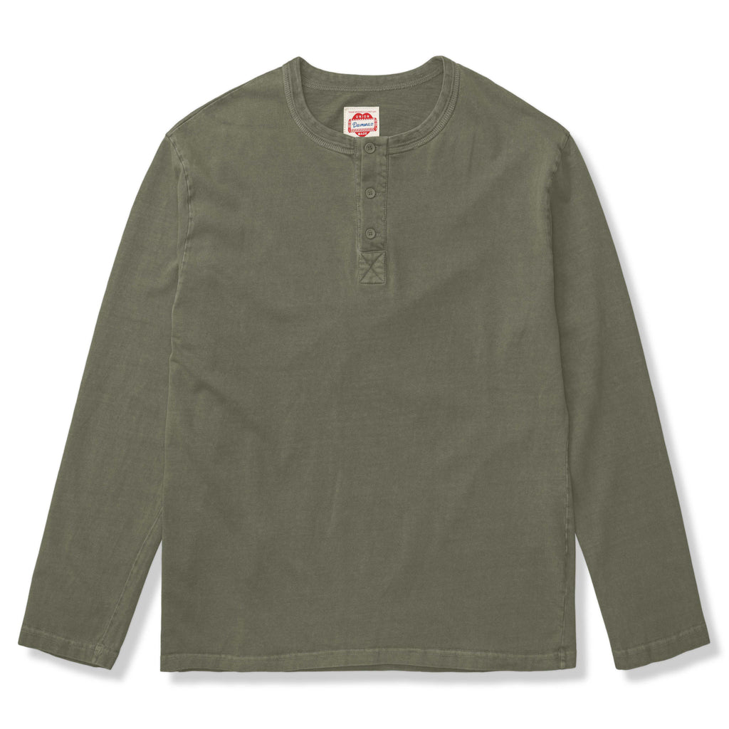 ウォッシュド加工　ヘビーウェイトヘンリーTシャツ